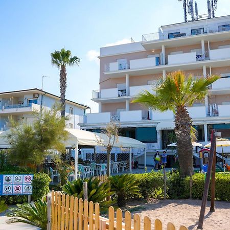 Sunrise Residence San Benedetto del Tronto Exterior foto