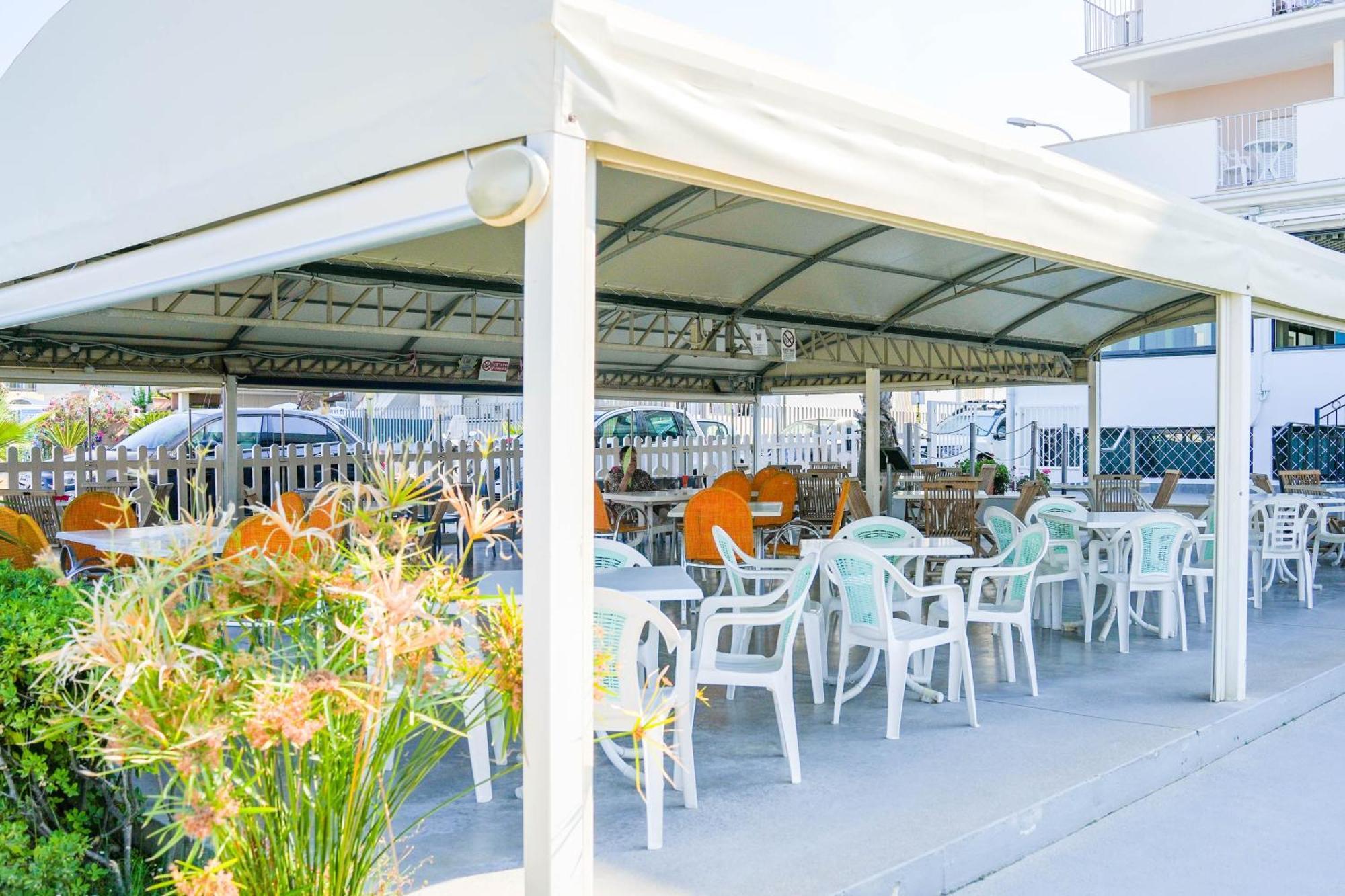 Sunrise Residence San Benedetto del Tronto Exterior foto