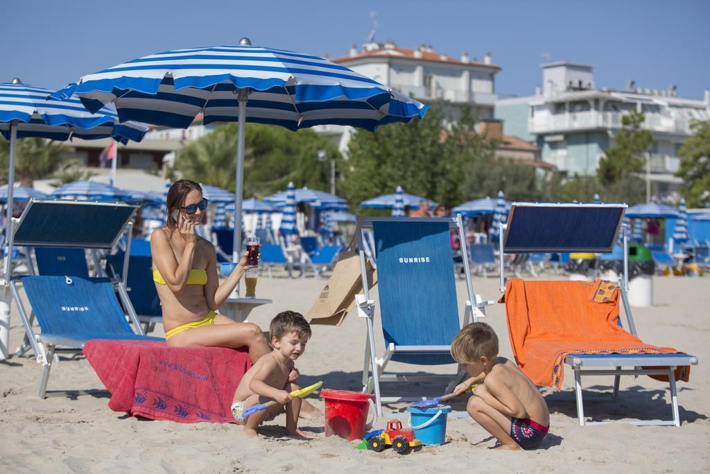 Sunrise Residence San Benedetto del Tronto Exterior foto