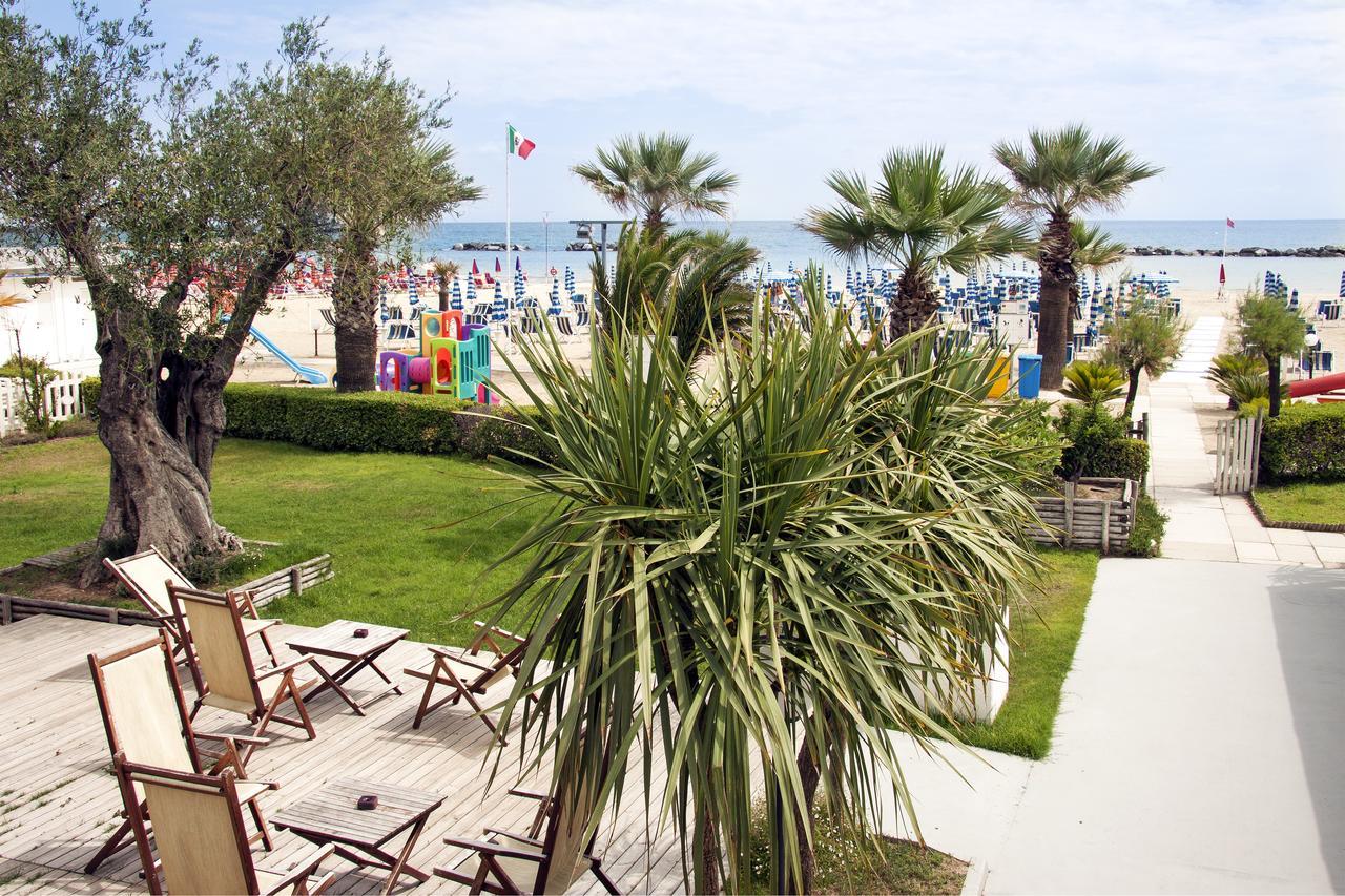 Sunrise Residence San Benedetto del Tronto Exterior foto