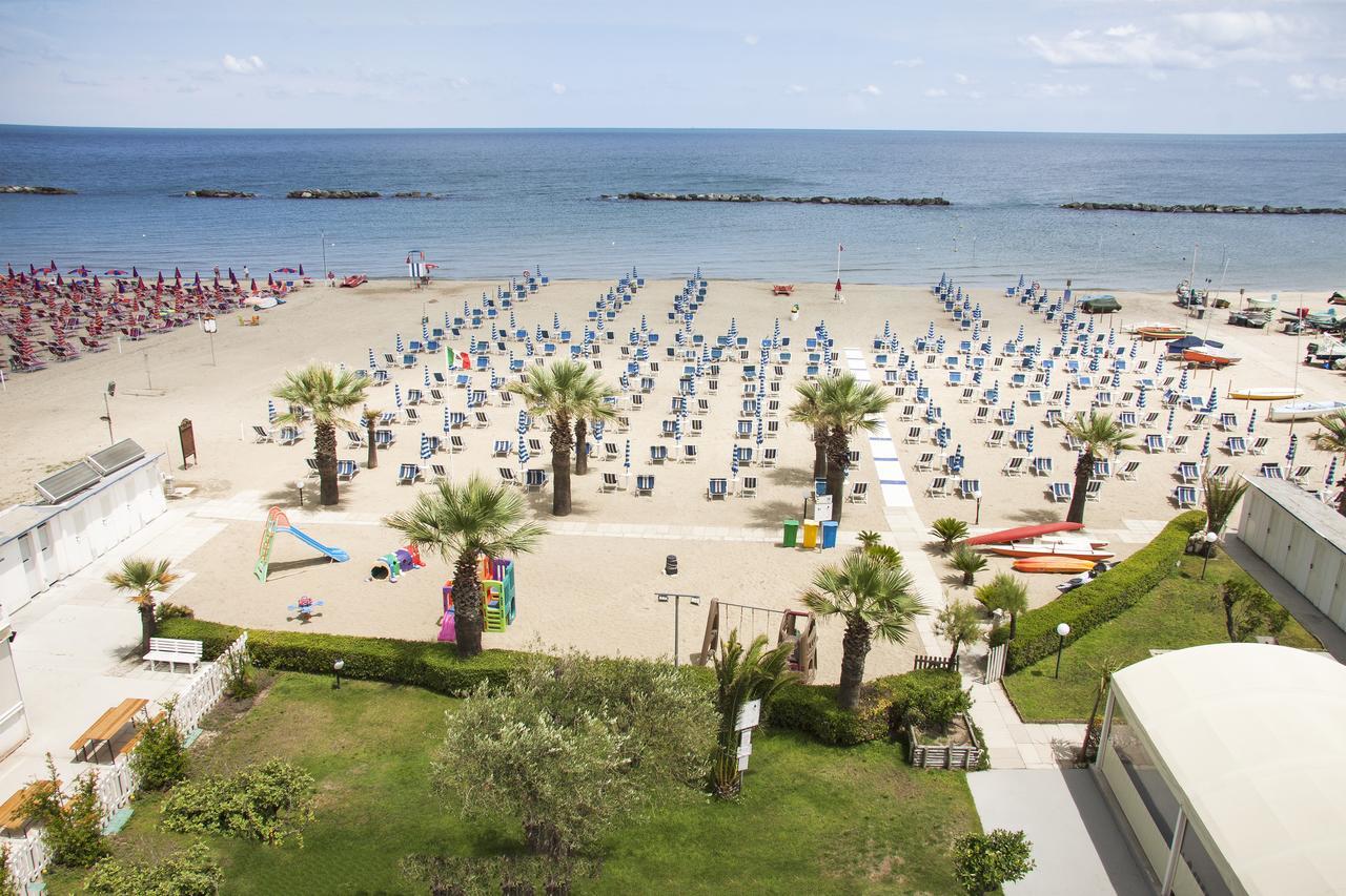 Sunrise Residence San Benedetto del Tronto Exterior foto